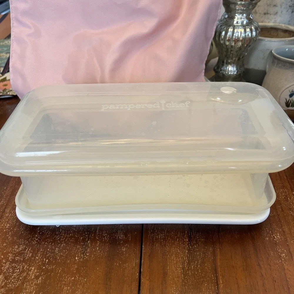 PAMPERED CHEF Ice Cream Cake Pan #1551 - Retired -  Used